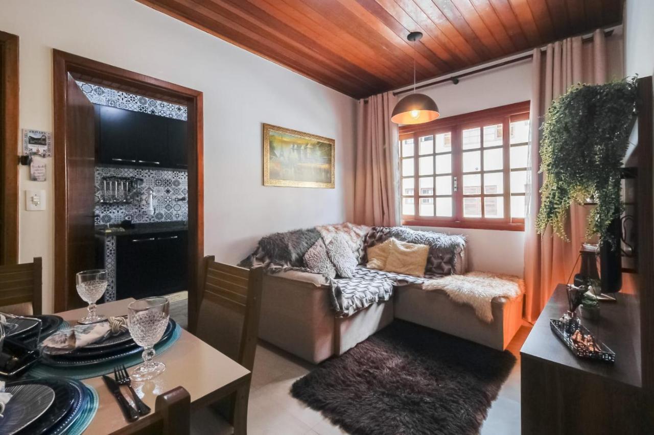 Apartment Ape Inteiro Com 2qts, Estacionamento, Wi-fi 450mb, Cozinha Completa A 500m Do Parque Cerejeiras Campos do Jordao