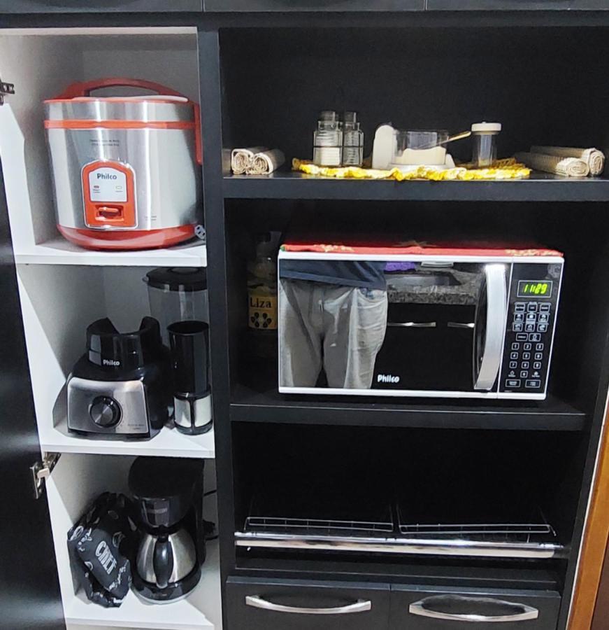 Apartment Ape Inteiro Com 2qts, Estacionamento, Wi-fi 450mb, Cozinha Completa A 500m Do Parque Cerejeiras